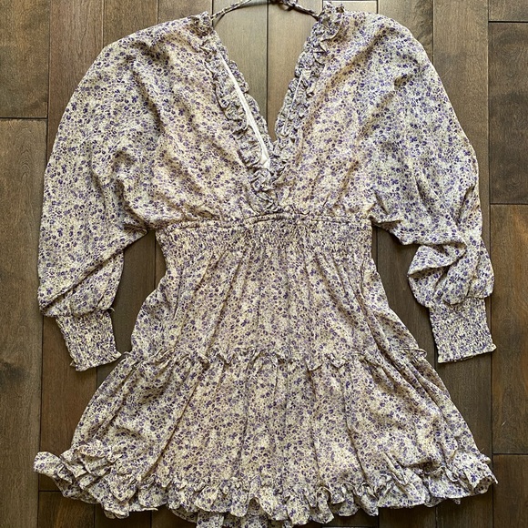 She + Sky DRESS. Brand She and Sky. Size medium. Lavender Floral print. - Picture 9 of 12